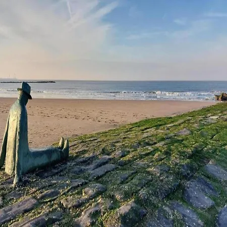 3 Bedroom In Heist *