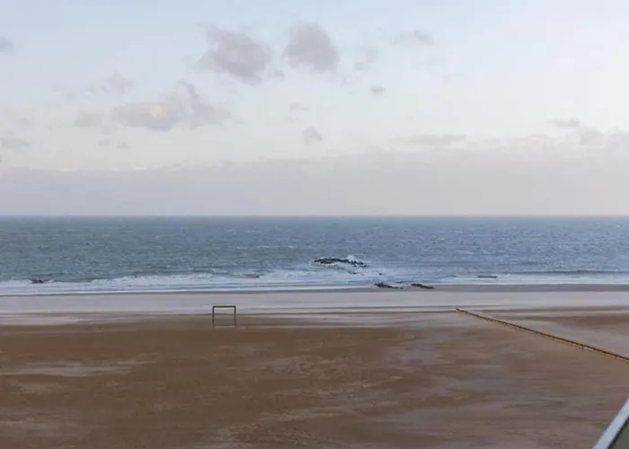 3 Bedroom In Heist *